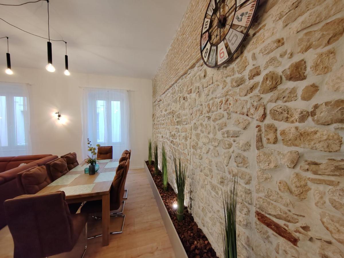 Town Square Apartment Zadar Exterior foto